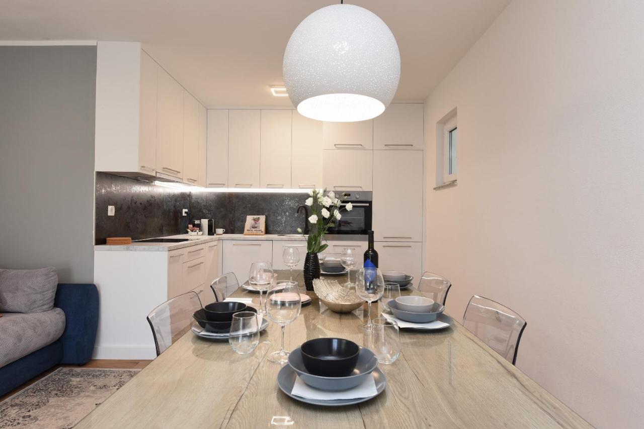 Malako Family Apartments Seline Kültér fotó