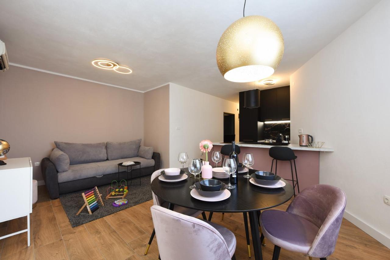 Malako Family Apartments Seline Kültér fotó