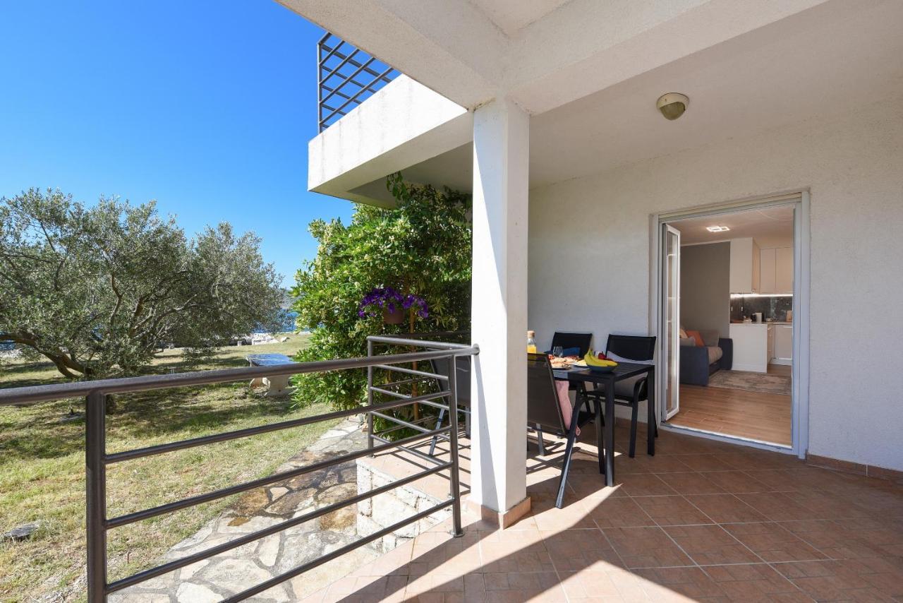Malako Family Apartments Seline Kültér fotó