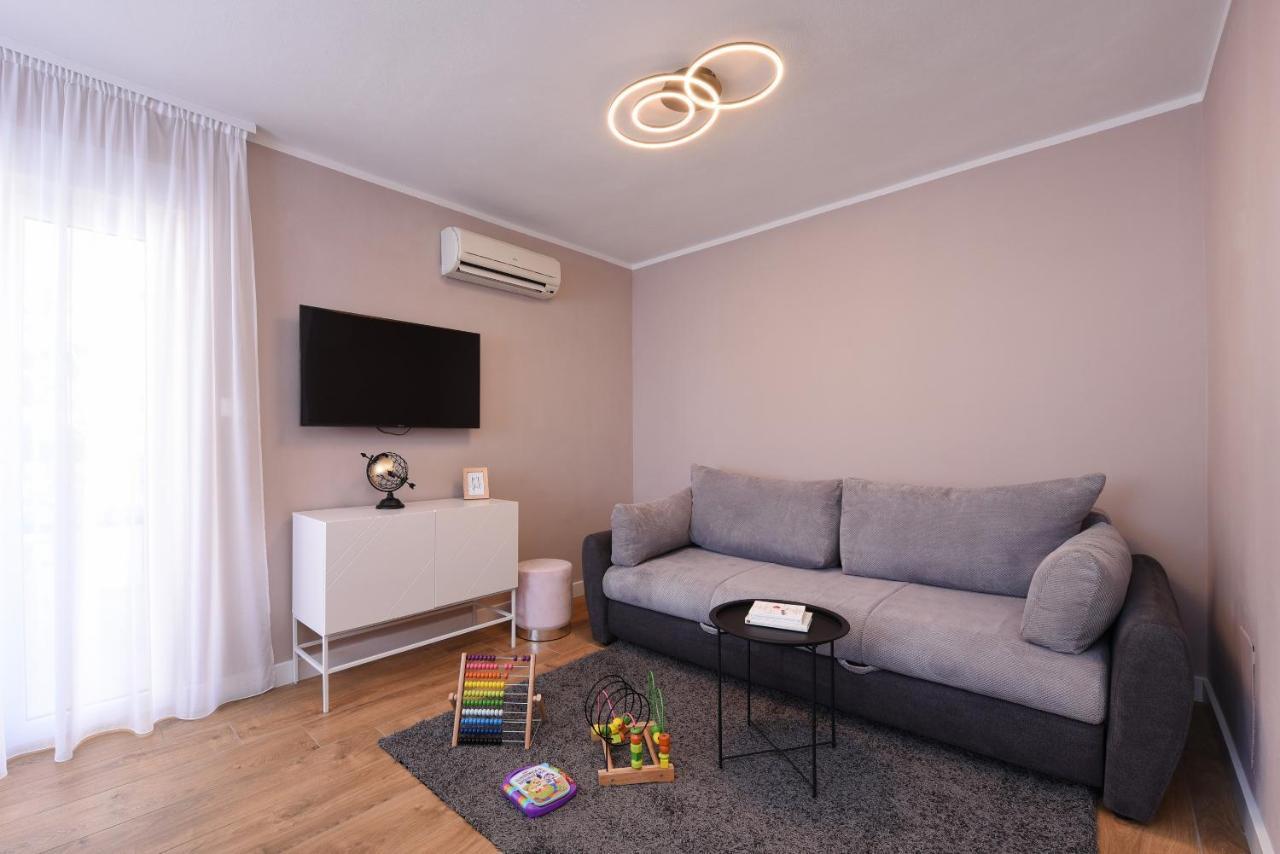 Malako Family Apartments Seline Kültér fotó