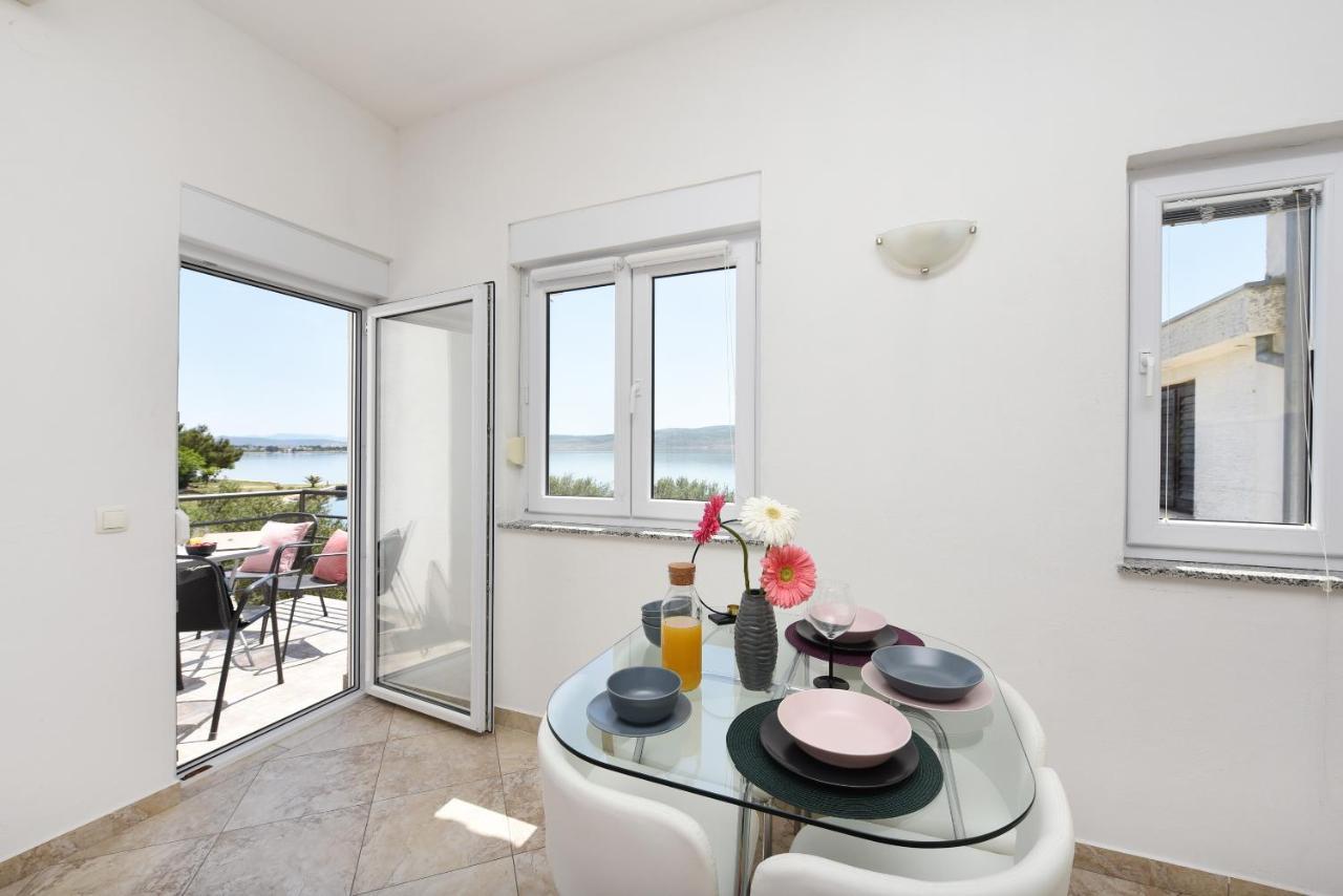 Malako Family Apartments Seline Kültér fotó