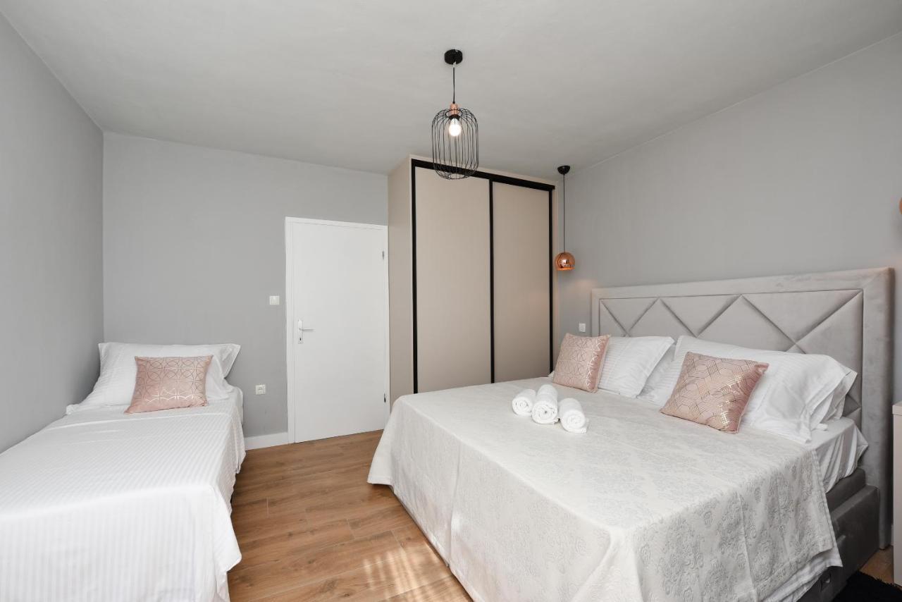 Malako Family Apartments Seline Kültér fotó