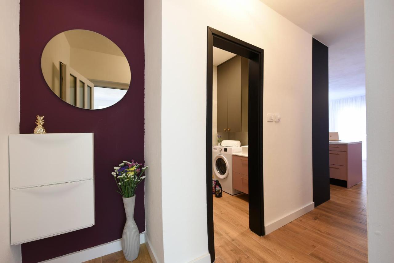 Malako Family Apartments Seline Kültér fotó