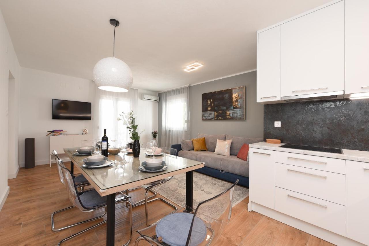 Malako Family Apartments Seline Kültér fotó